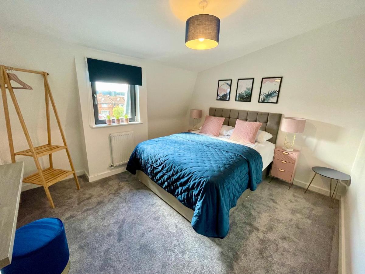 Appartamento Minster Peek With Free Parking York Esterno foto