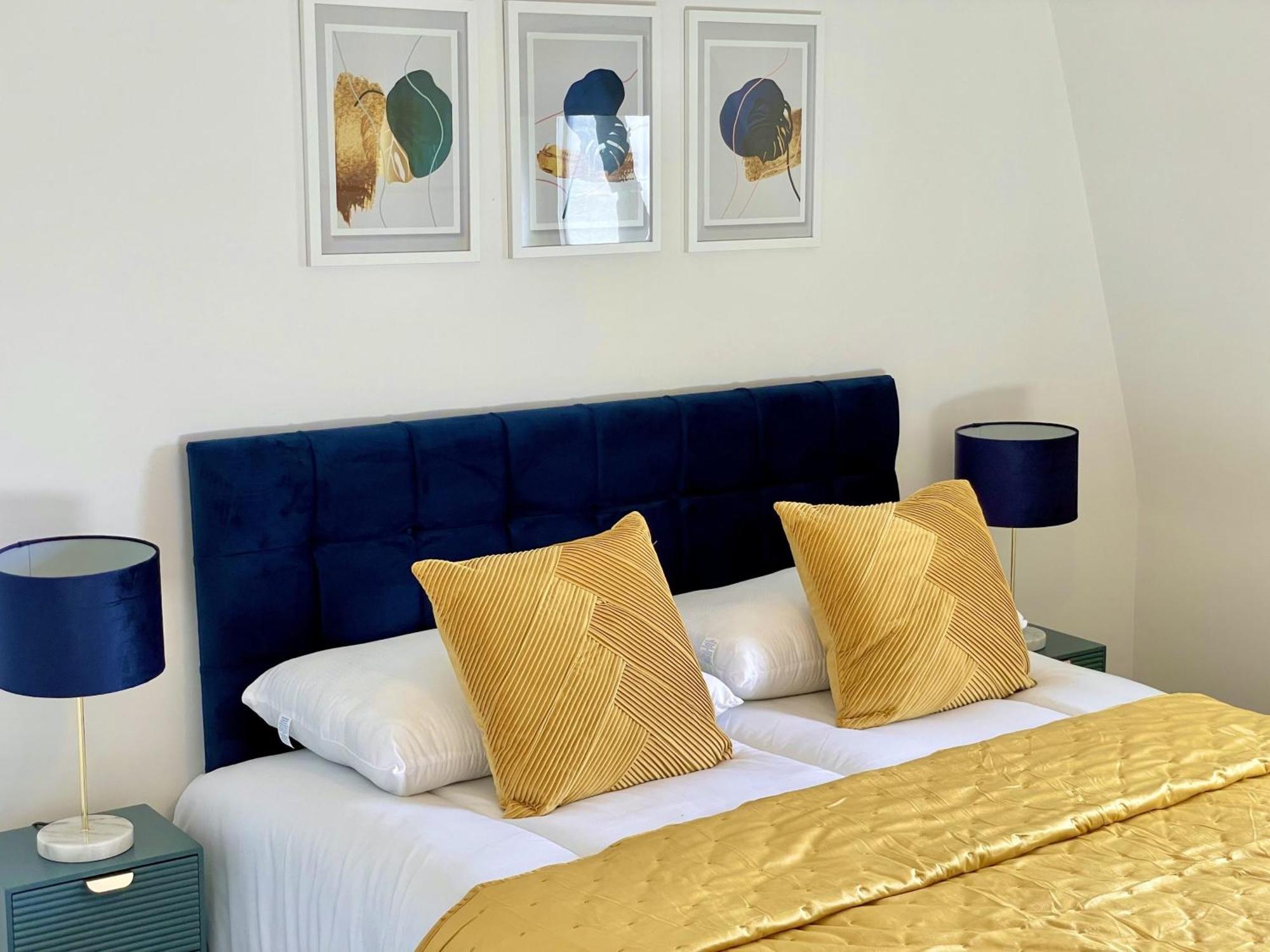 Appartamento Minster Peek With Free Parking York Esterno foto